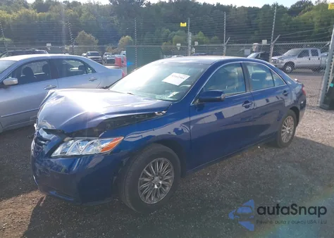 2009 Toyota Camry Le z USA, uszkodzony, nr VIN 4T4BE46K29R135952